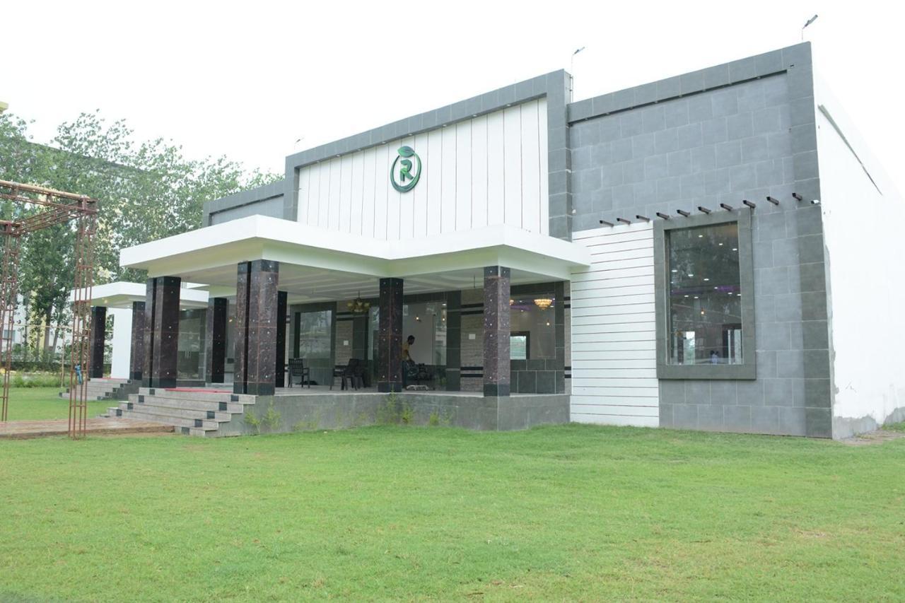 Royal Green Celebrate In Style Saharanpur Eksteriør billede