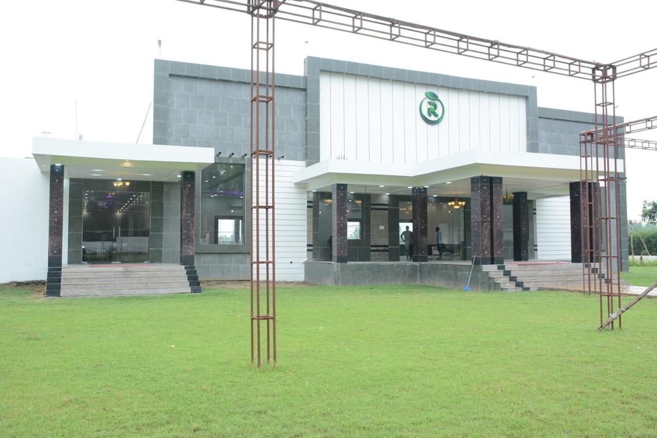 Royal Green Celebrate In Style Saharanpur Eksteriør billede
