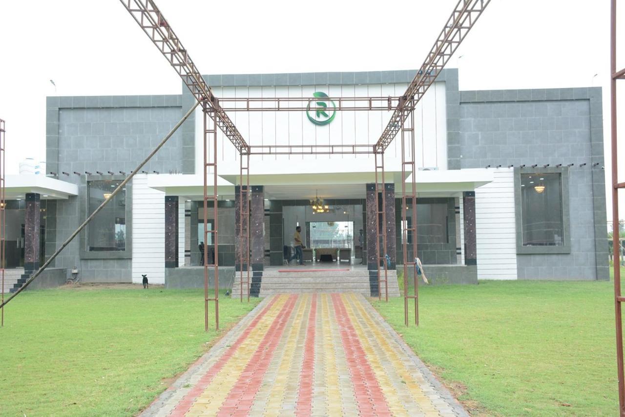 Royal Green Celebrate In Style Saharanpur Eksteriør billede